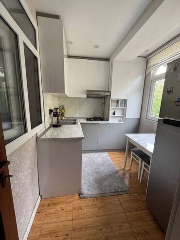 Köhnə tikili: Bakı, 3 otaqlı, Köhnə tikili, m. Həzi Aslanov, 65 kv. m — 11