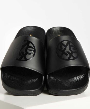 черная обувь: MEXX пляжные сланцы Размер 37, но они маломерят, на 36 -36,5 будут