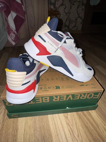 Krasofkalar və idman ayaqqabıları: Salam ayaqabi tam orginaldir Azerbaycan dan alinmayip Amerkadan pay -da lalafo.az — 6 Krasofkalar və idman ayaqqabıları: Salam ayaqabi tam orginaldir Azerbaycan dan alinmayip Amerkadan pay — 6