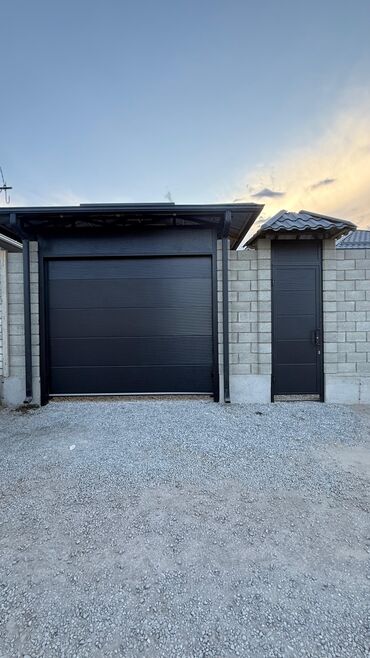 Секционные ворота: – Жогору көтөрүлөт — орун үнөмдөлөт – Кооз жана бекем көрүнүш — — 6