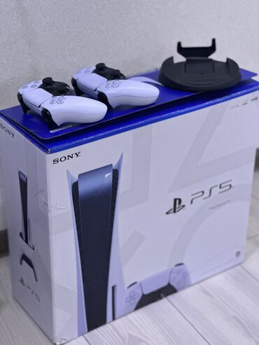 роутер 5: Ps 5 почти новый 50 игр в подарок По всем вопросам звоните Не кто