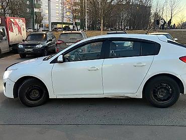 bwb e34: Chevrolet Cruze: 2014 г., 1.6 л, Автомат, Бензин, Хэтчбэк — 6