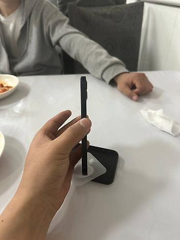 Apple iPhone: IPhone 13 mini, Черный, Чехол — 5