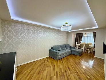 ev menzil: Bakı, 8-ci kilometr, 3 otaqlı, Köhnə tikili, m. Neftçilər, 80 kv. m — 2