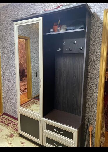 шкаф со столом: Шкаф в прихожей, Б/у, 1 дверь, Распашной, Прямой шкаф, Азербайджан