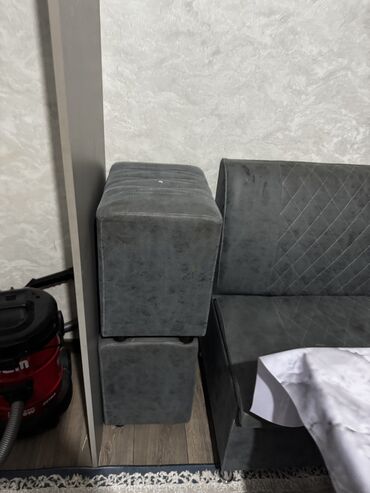 искусственный газон для мини футбольного поля цена бишкек: Продаю мебельный стол, семейный большой, покупали за 29, продаю за 20