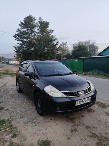 runx alex: Nissan 350: 2005 г., 1.5 л, Вариатор, Бензин, Хэтчбэк