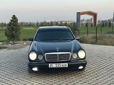 салон машины: Mercedes-Benz E-Class: 1997 г., 3.2 л, Автомат, Седан — 2