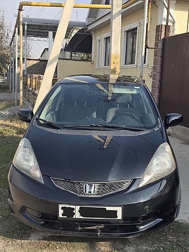 Honda Fit: 2009 г., Хетчбек — 2