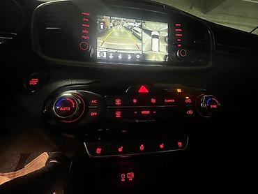 Kia: Kia Sorento: 2017 г., 2 л, Автомат, Дизель, Кроссовер — 24