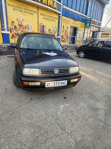 салон на гольф 4: Volkswagen Vento: 1993 г., 1.8 л, Механика, Бензин, Седан — 5