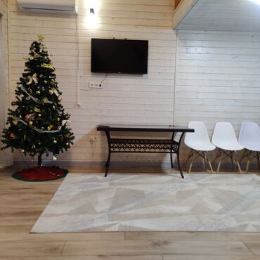 Посуточная аренда домов: 80 м², 3 комнаты — 4