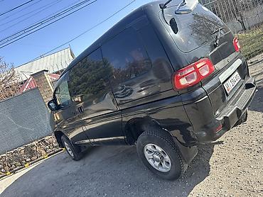 Mitsubishi: Mitsubishi Delica: 2002 г., 3 л, Автомат, Бензин, Минивэн at lalafo.kg — 9 Mitsubishi: Mitsubishi Delica: 2002 г., 3 л, Автомат, Бензин, Минивэн — 9