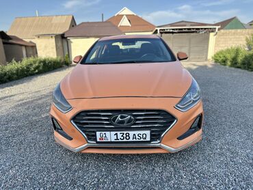 toyota matrix: Hyundai Sonata: 2018 г., 2 л, Автомат, Газ, Седан