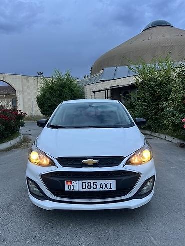 колонки портативные: Chevrolet Spark: 2020 г., 1 л, Автомат, Бензин, Хэтчбэк — 1