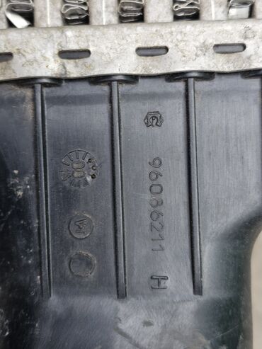 Радиаторы: Интеркулер Mercedes-Benz C (W202) / CLK (W208), 1999г.в. Оригинал ВEHR — 12