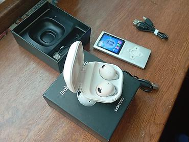 Səsgücləndiricilər, qulaqlıqlar və mikrofonlar: Məhsul: Samsung Galaxy Buds2 Pro (ağ rəng) Xüsusiyyətlər: - “Sound by — 2