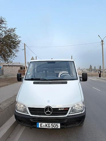 скутер qmax: Mercedes-Benz Спринтер: 2005 г., 2.2 л, Кол менен иштөөчү, Дизель, Van — 1
