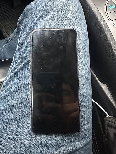 xiaomi 17 ultra: Infinix Note 30, 128 GB, rəng - Qara, Sensor — 3