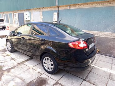 Ford: Ford Fiesta: 2010 г., 1.6 л, Механика, Бензин, Седан — 5