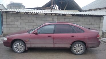 Mazda: Mazda 626: 1992 г., 2 л, Механика, Бензин, Седан