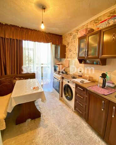 пол дома в бишкеке: 3 комнаты, 64 м², 104 серия, 4 этаж, Косметический ремонт