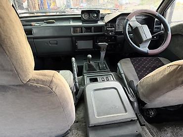 4wd: Mitsubishi Delica: 1989 г., 2.5 л, Автомат, Дизель, Минивэн — 6