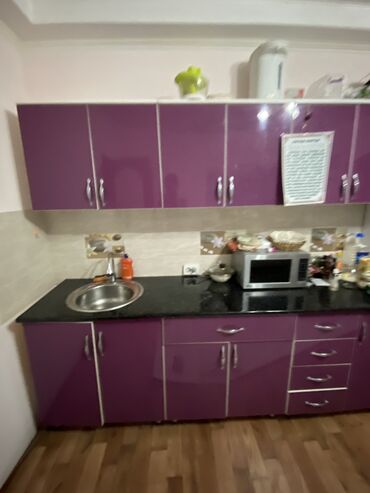 шкаф кухонный б у: Кухонный гарнитур, цвет - Фиолетовый, Б/у