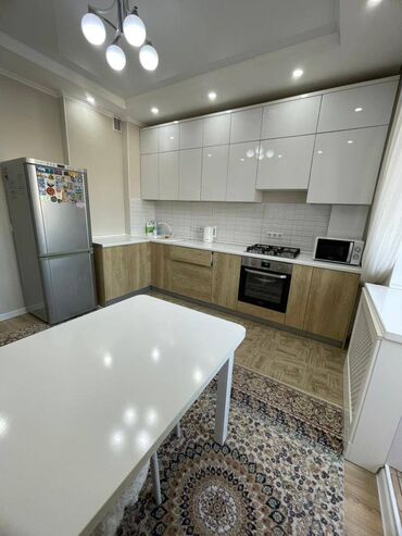 Продажа квартир: 3 комнаты, 87 м² — 2