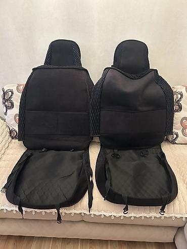 audi oturacaqlar: Universal ön oturacaq üzlükləri (2 ədəd) - Rəng: qara - Material — 2