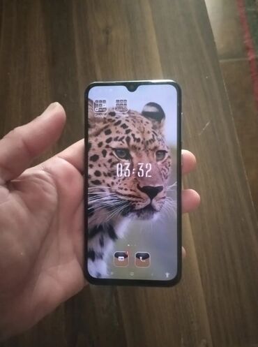 Xiaomi: Xiaomi Mi 9 SE, 64 GB, rəng - Qara, 
 Zəmanət, Sensor, Barmaq izi
