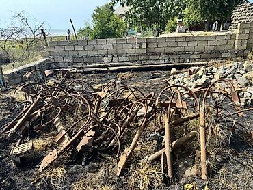 avto aksesuarlar toptan satis: Paqbres 4 lotka satılır. Kasmetik işləri var çürüyü yoxdu. Səndələri — 9