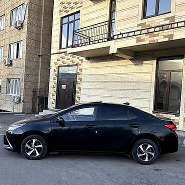 Унаа сатуу: Toyota Levin: 2019 г., 1.8 л, Гибрид, Седан — 3