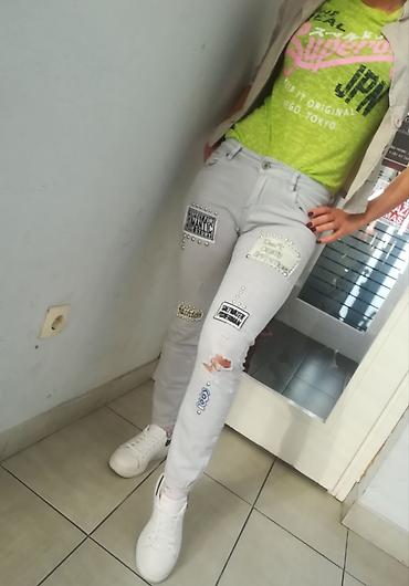 mona farmerke zenske: Sive prelepe farmerice UVOZ Pariz Vel S Malo nošene Placene 4800 — 3