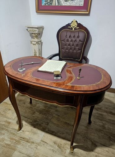 Stilski radni stolovi: ๐๐ข๐ฌ๐ฤ๐ข ๐ฌ๐ญ๐จ ๐ฎ ๐ฌ๐ญ๐ข๐ฅ๐ฎ ๐๐ฎ๐ฃ๐ ๐๐,๐ฌ๐ ๐ค๐จลพ๐ง๐จ๐ฆ ๐ฉ๐จ๐๐ฅ๐จ๐ ๐จ๐ฆ ๐ฎ ๐ข๐ง๐ญ๐๐ซ๐ณ๐ข๐ฃ๐ข,๐จ๐๐จ๐ ๐ฤ๐๐ง na lalafo.rs โ 1 Stilski radni stolovi: ๐๐ข๐ฌ๐ฤ๐ข ๐ฌ๐ญ๐จ ๐ฎ ๐ฌ๐ญ๐ข๐ฅ๐ฎ ๐๐ฎ๐ฃ๐ ๐๐,๐ฌ๐ ๐ค๐จลพ๐ง๐จ๐ฆ ๐ฉ๐จ๐๐ฅ๐จ๐ ๐จ๐ฆ ๐ฎ ๐ข๐ง๐ญ๐๐ซ๐ณ๐ข๐ฃ๐ข,๐จ๐๐จ๐ ๐ฤ๐๐ง โ 1