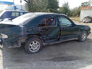 Mercedes-Benz: Mercedes-Benz E-Class: 1998 г., Автомат, Седан — 4