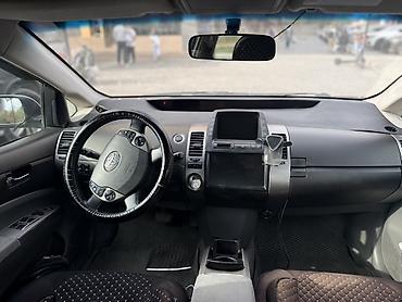 Toyota: Toyota Prius: 2004 г., 1.5 л, Вариатор, Гибрид, Хэтчбэк — 4