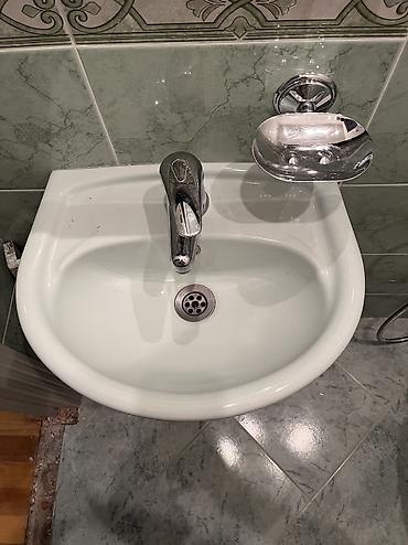 skaf satilir: Hamam və tualet üçün moydadır dəsti satılır – 190 AZN. Hər ikisi — 7