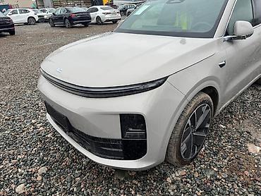 byd e1: Lixiang L6: 2025 г., 1.5 л, Автомат, Гибрид, Кроссовер — 2