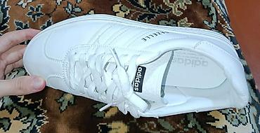 ag krasovka: Adidas ayaqqabı kişi üçün təzədir 41 razmer Ağ rəngli adidas Gazelle — 2