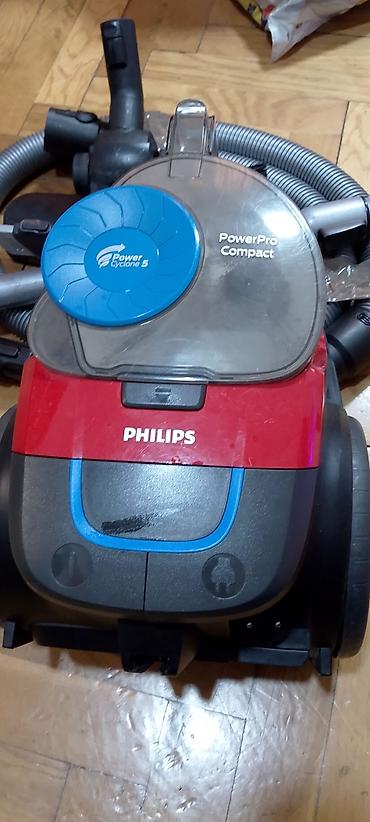 Klasični usisivači: Usisivač PHILIPS bez kese kompletan . dobar .
Mirjevo na lalafo.rs — 2 Klasični usisivači: Usisivač PHILIPS bez kese kompletan . dobar .
Mirjevo — 2