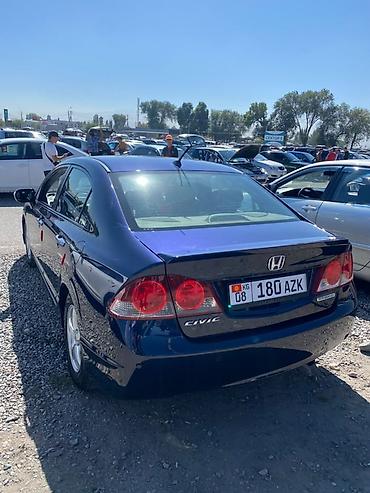 80 б4: Honda Civic: 2008 г., 1.3 л, Автомат, Гибрид, Седан — 4