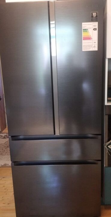 тап аз холодильники: Холодильник Samsung, цвет - Серебристый