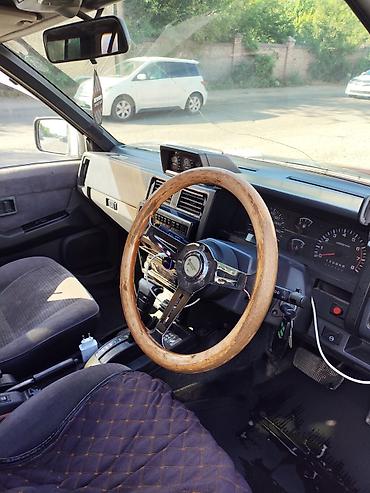 Унаа сатуу: Nissan Terrano: 1993 г., 0.3 - engine capacity л, Автомат, Бензин, Жол тандабас — 3