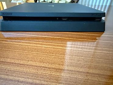 ucuz soyducular: Sony PlayStation 4 Slim oyun konsolu paketi Tərkib: - PS4 Slim (qara — 9