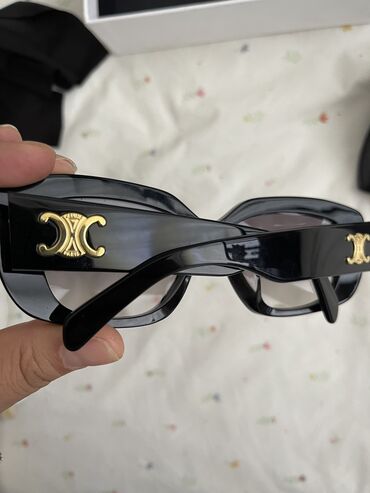 черные очки: Очки celine в идеальном состоянии ц:22000
