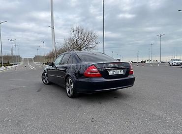 w211 radiator: Mercedes-Benz E-Class sedan (W211) - Kuzov: qara rəng, 4 qapı, yüngül — 3