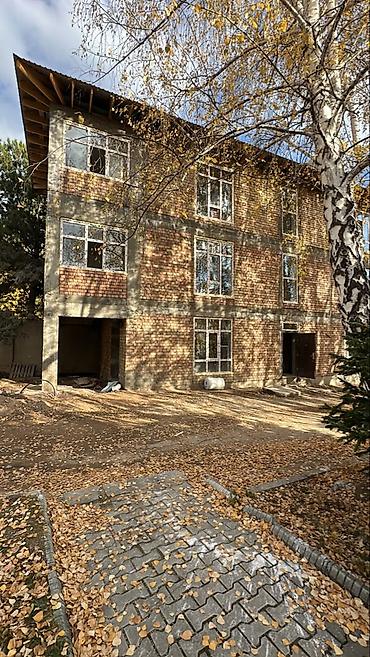 гараж продается: 1 комната, 39 м², Элитка, 2 этаж, Евроремонт — 2