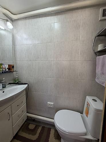 Продажа коттеджей и домов: 📍 В Сокулуке от трассы 500 м продается дом на участке 15 соток, 65 — 15