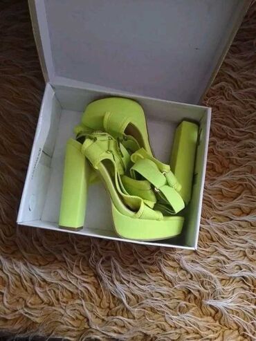 ravne sandale sa cirkonima: Sandals, 36